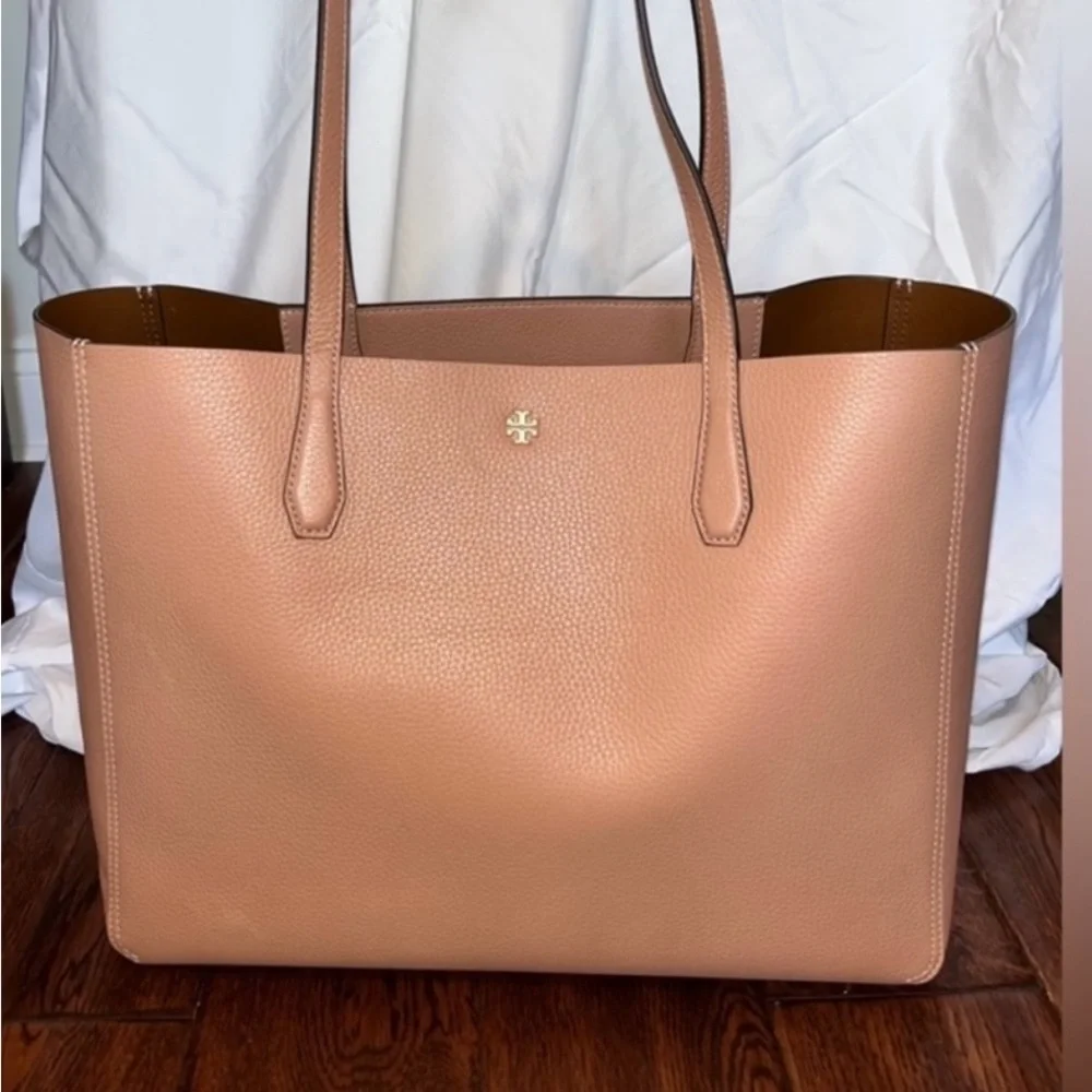 Tory Burch NWOT Blake Leather Tote and Wristlet -Color Pink Moon - Picture 2 of 7